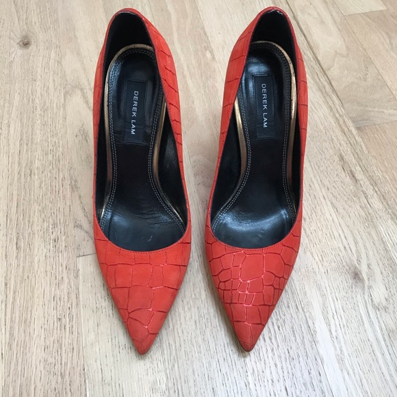 ❌SOLD ❌ Derek Lam red suede heels 6.5 EUC - Picture 1 of 5
